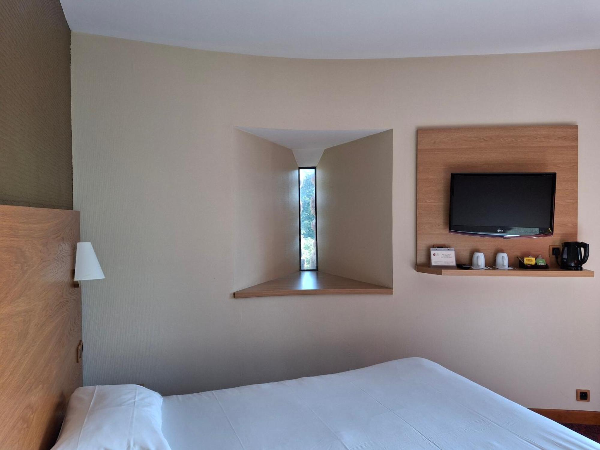 Hotel Tour Maje Rodez Bagian luar foto