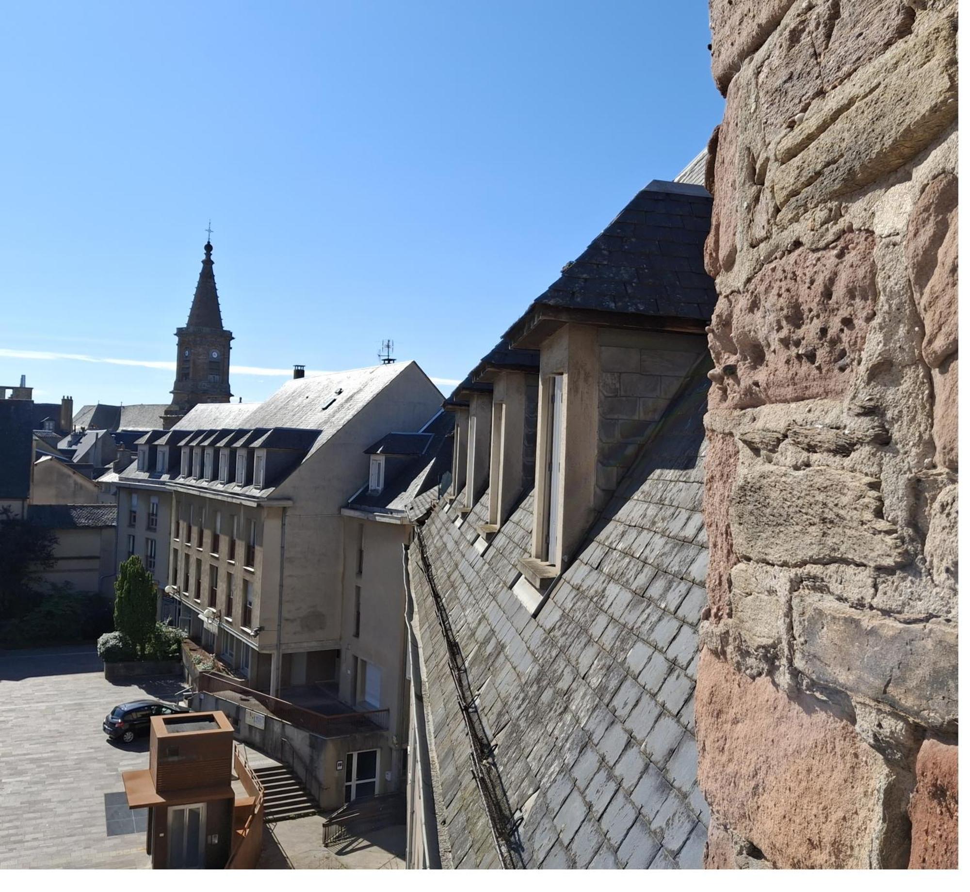 Hotel Tour Maje Rodez Bagian luar foto