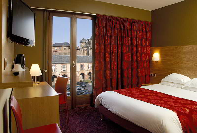 Hotel Tour Maje Rodez Bagian luar foto