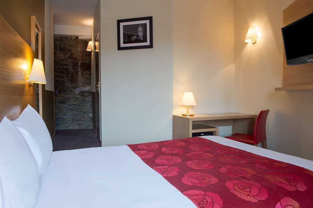 Hotel Tour Maje Rodez Ruang foto